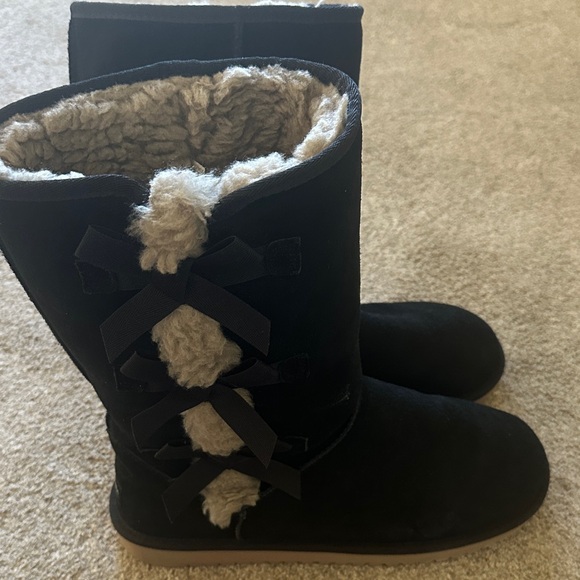 Koolaburra Black Shearling-Lined Winter Boots Victoria size 11 - Picture 1 of 5